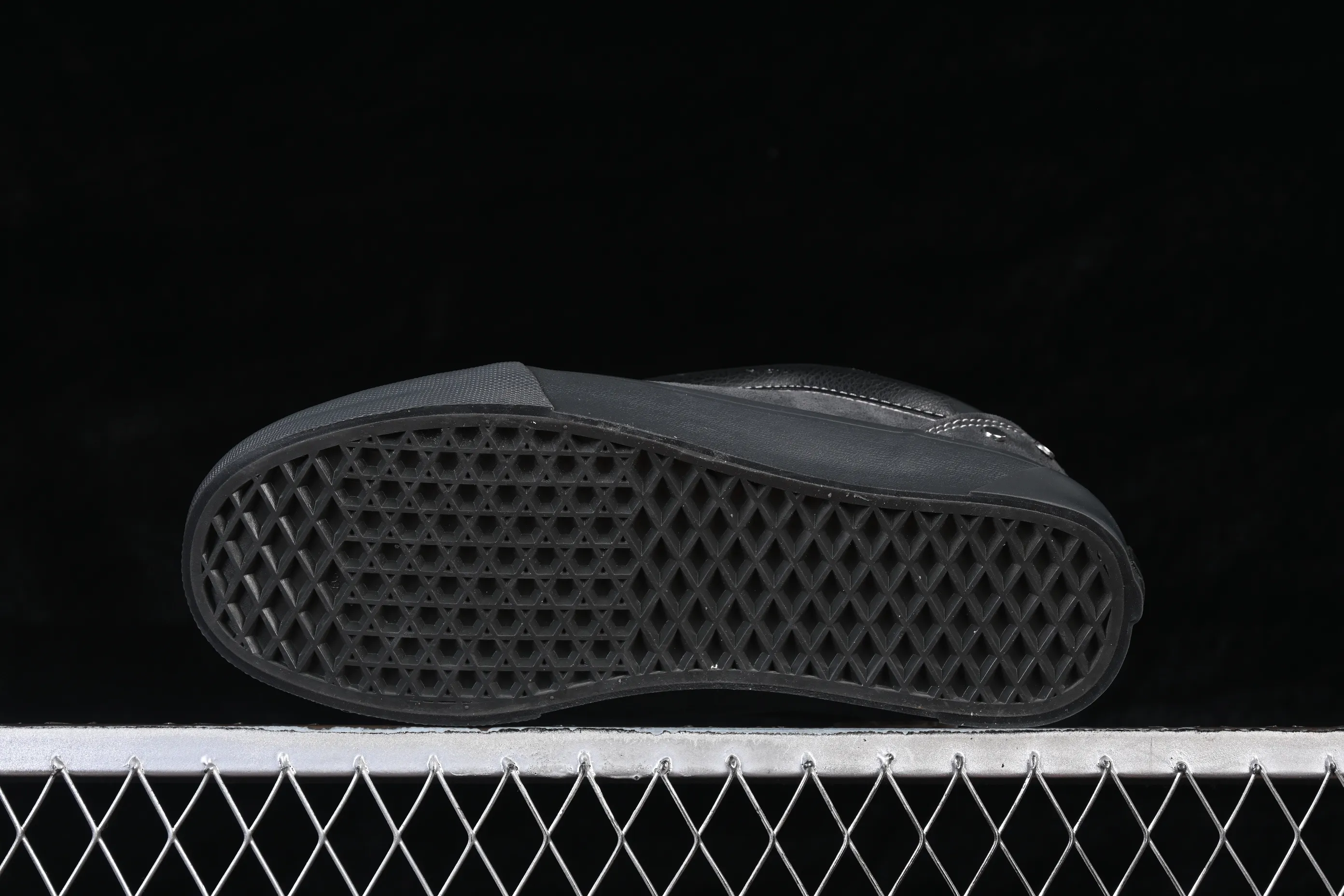 All categories Vans Vans series Vans Low Vans low-top Vans Sku-Skool Vans official low-top casual sneakers VN009QCBDAK